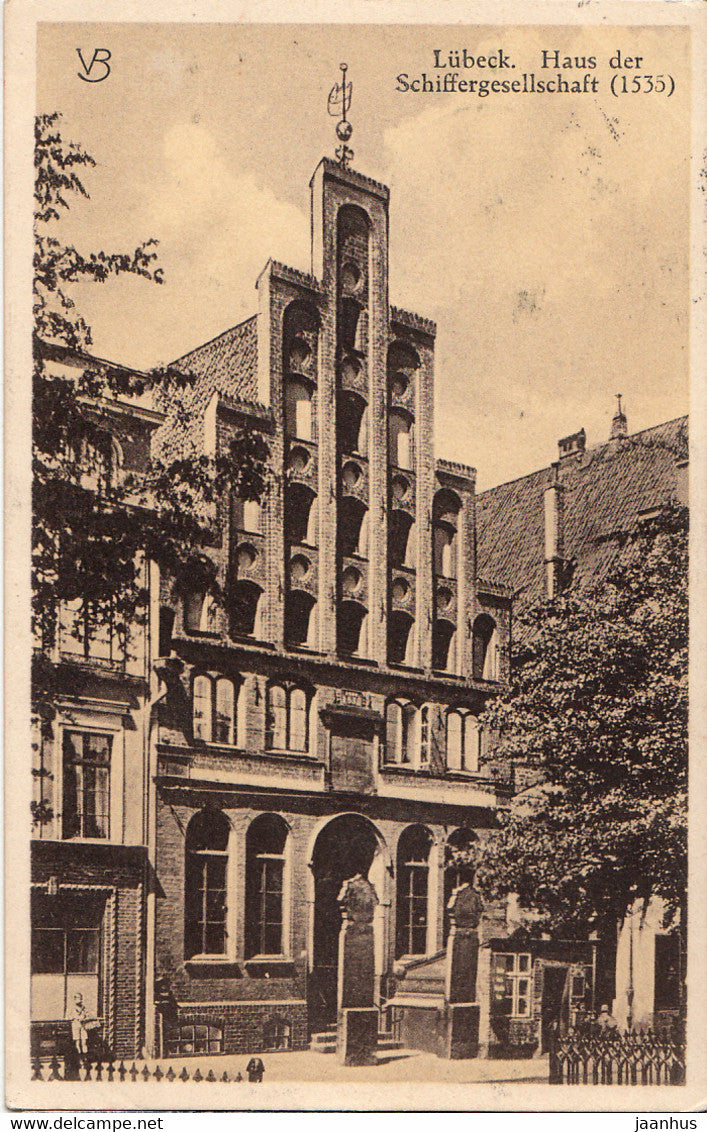 Lubeck - Haus der Schiffergesellschaft 1535 - old postcard - 1932 - Germany - used - JH Postcards