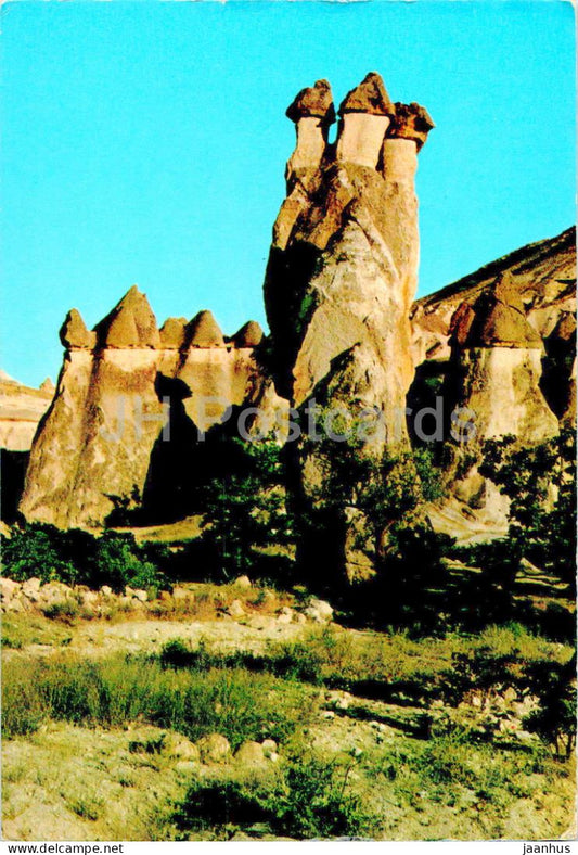 Avanos - Fairy Chimneys - 658 - 1982 - Turkey - used - JH Postcards