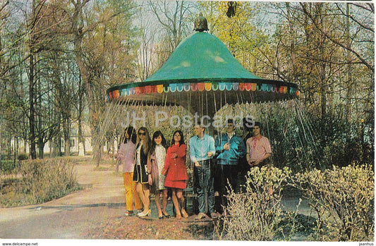Petrodvorets - Umbrella tricky fountain - 1974 - Russia USSR - unused - JH Postcards