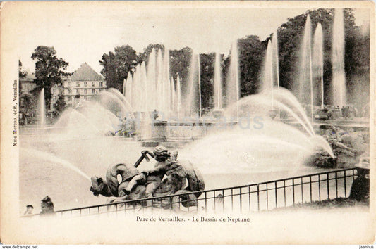Parc de Versailles - Le Bassin de Neptune - old postcard - France - used - JH Postcards