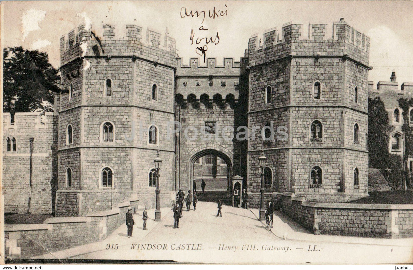 Windsor Castle - Henry VIII Gateway - 915 - old postcard - England - 1910 - United Kingdom - used - JH Postcards