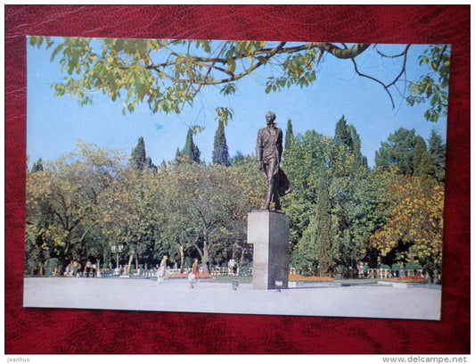 monument to Nikolay Ostrovsky - Sochi - 1981 - Russia USSR - unused - JH Postcards
