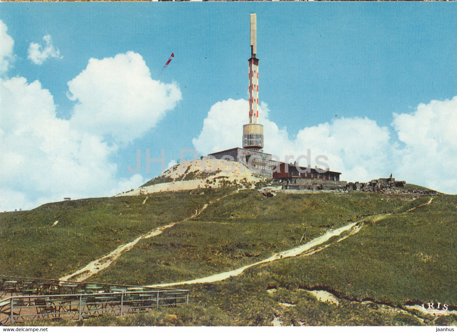 Le sommet du Puy de Dome - tour de l'O.R.T.F. - 337 - France - unused - JH Postcards