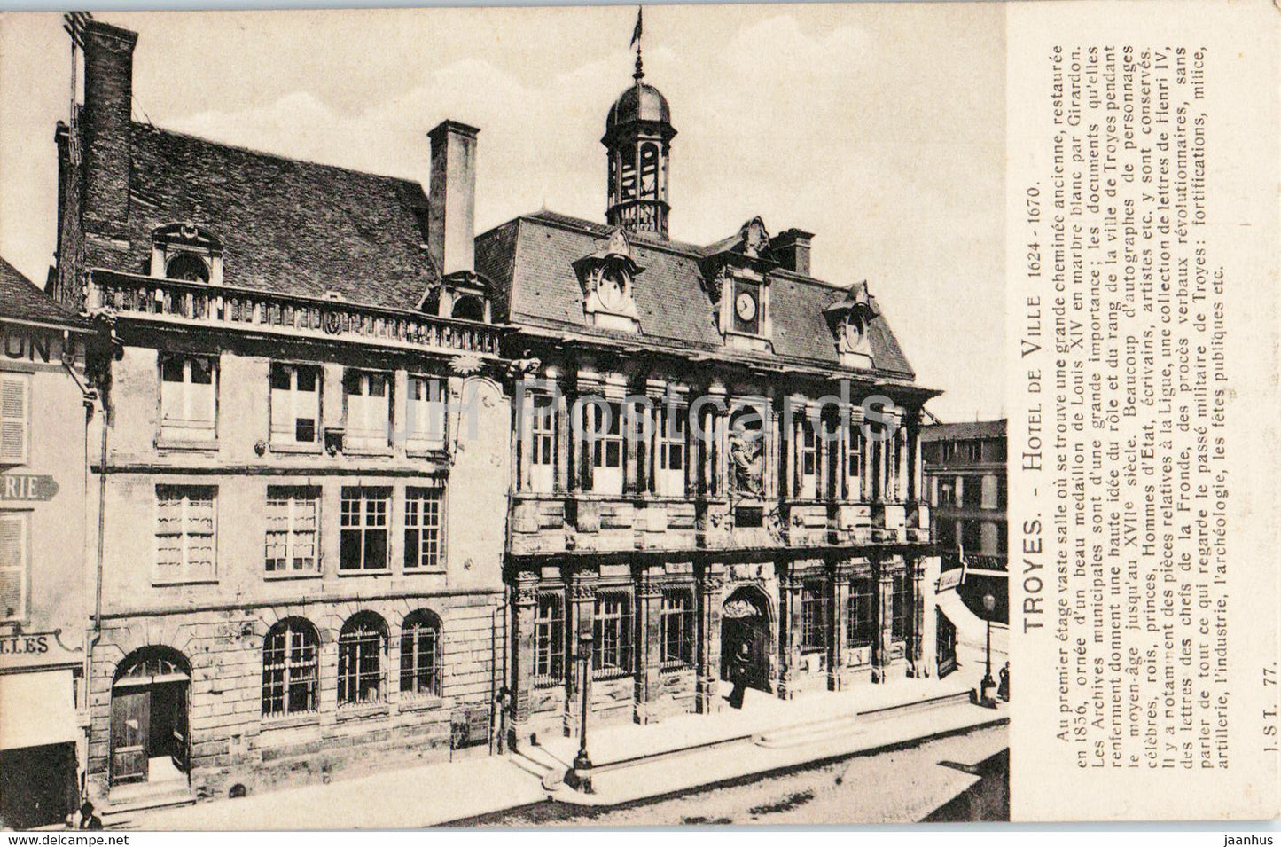 Troyes - Hotel de Ville - 1624 - 1670 - old postcard - France - unused - JH Postcards