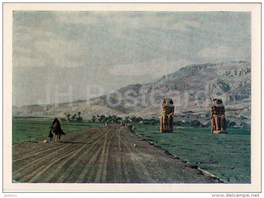 Road near Colossi of Memnon - 1957 - Egypt - unused - JH Postcards