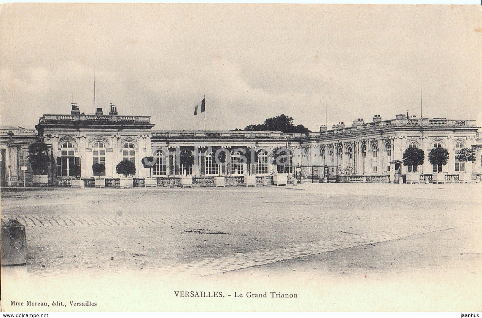 Versailles - Le Grand Trianon - 18 - old postcard - France - unused - JH Postcards