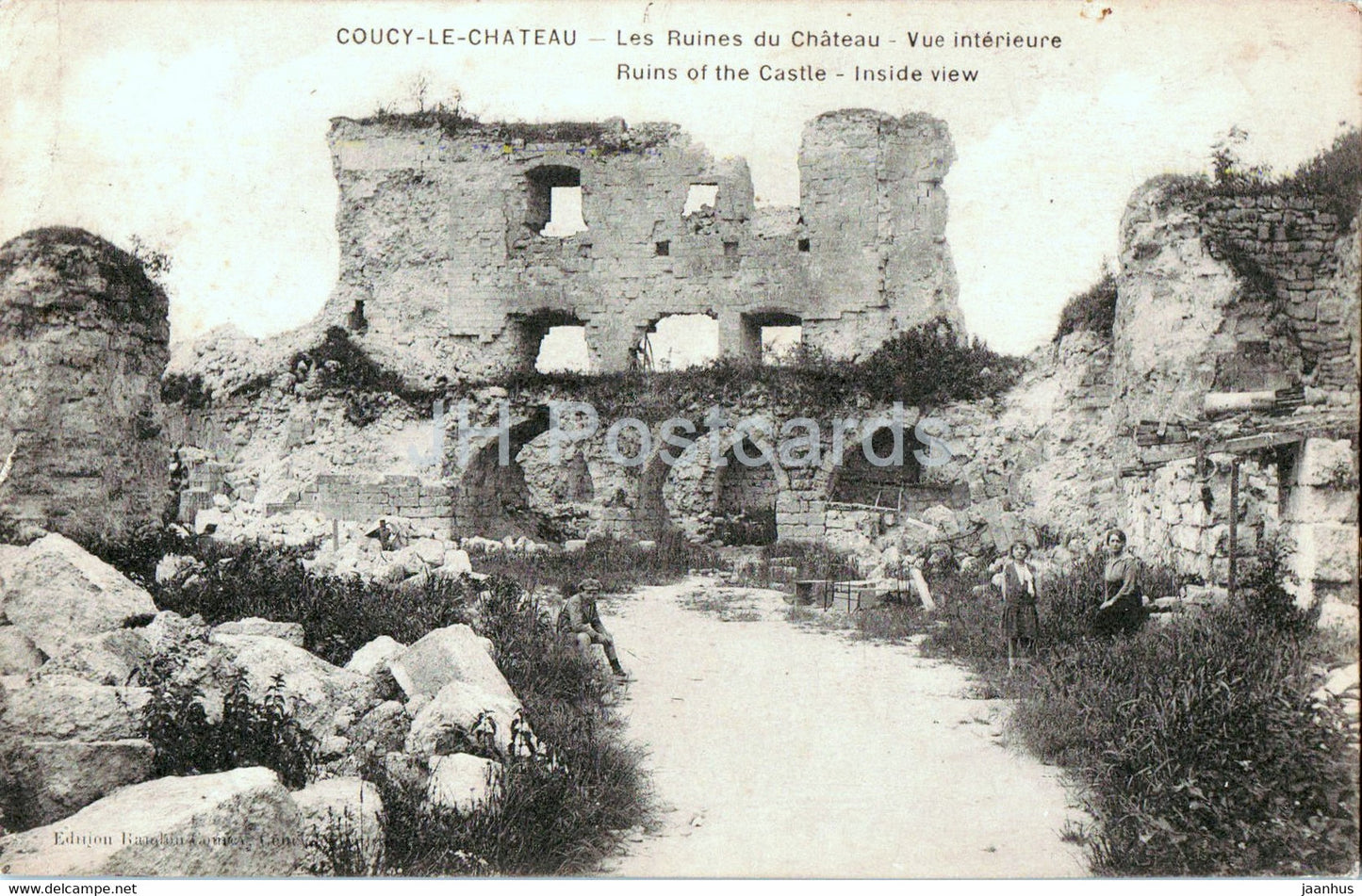 Coucy Le Chateau - Les Ruines du Chateau - Vue Interieure - old postcard - 1919 - France - used - JH Postcards