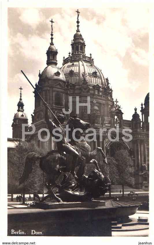 Berlin - Dom - 107 - horse - monument - cathedral - old postcard - Germany - unused - JH Postcards