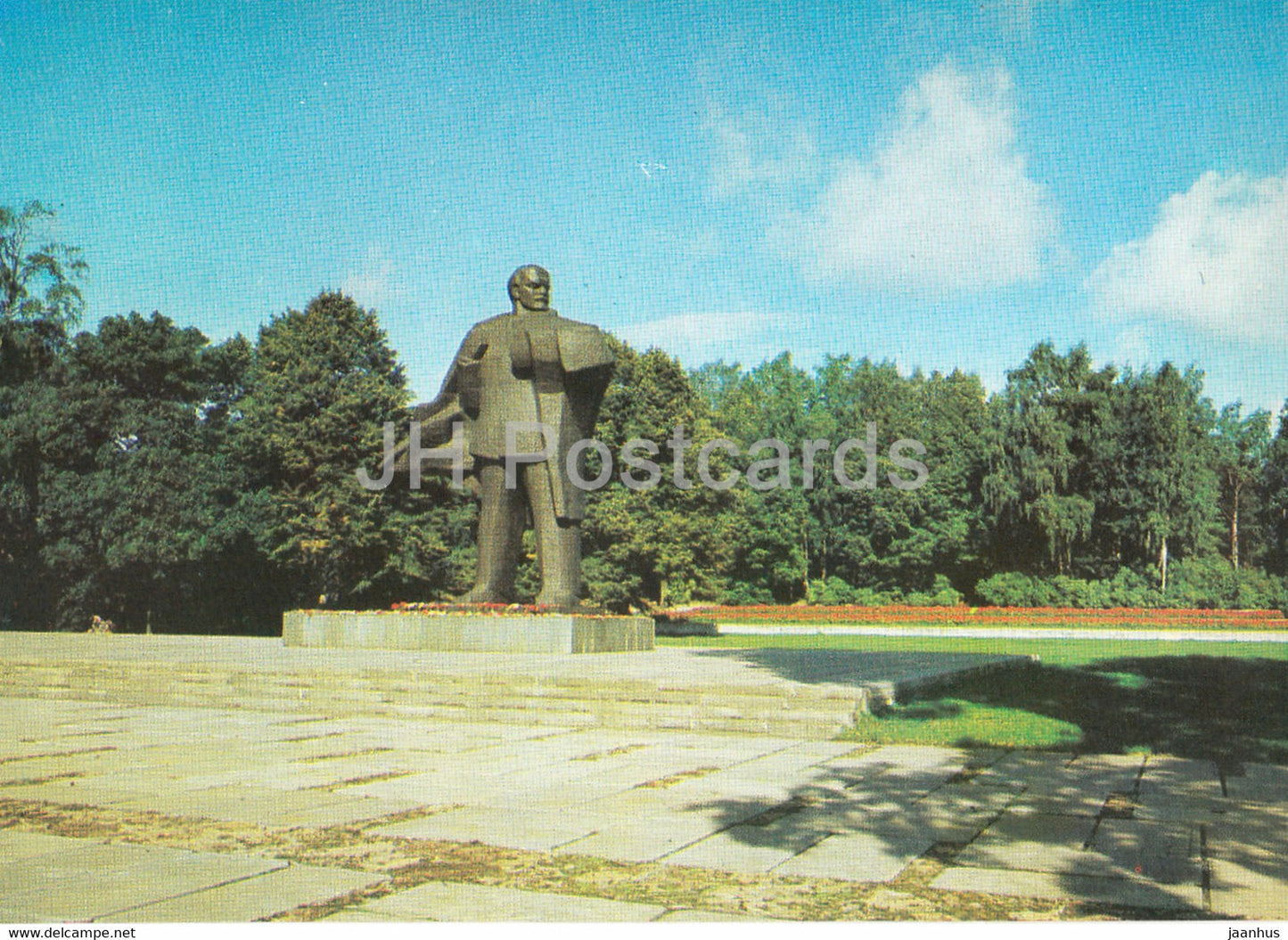 Jurmala - monument to Lenin at Dubulti - 1986 - Latvia USSR - unused - JH Postcards