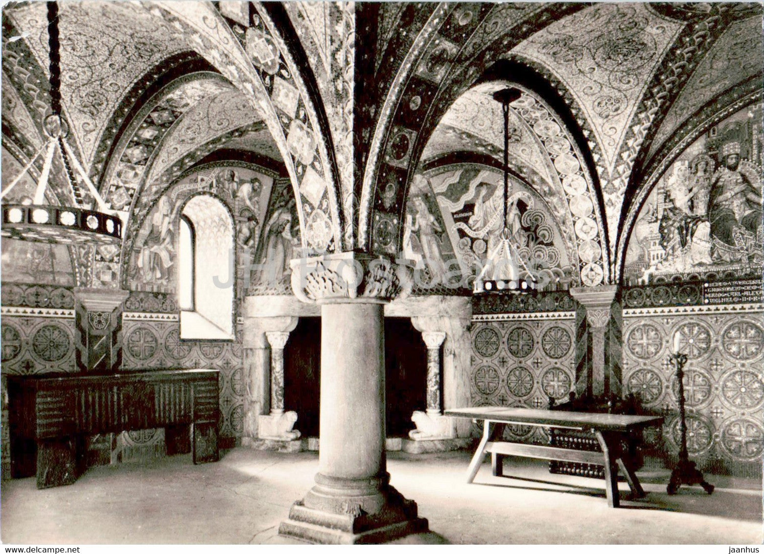 Bildpostkarte der Wartburgstiftung - Die Wartburg - Die Elisabethkemenate im Palas - old postcard - Germany DDR - unused - JH Postcards