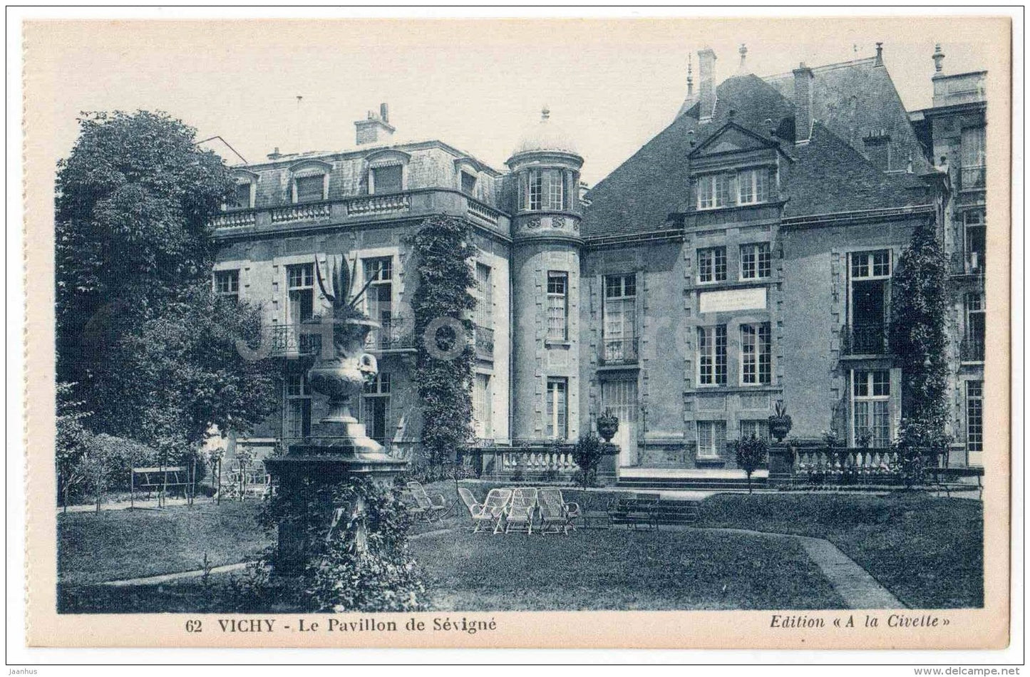Le Pavillon de Sevigne - Bridge over the Allier - 62 - Vichy - Allier - France - unused - JH Postcards