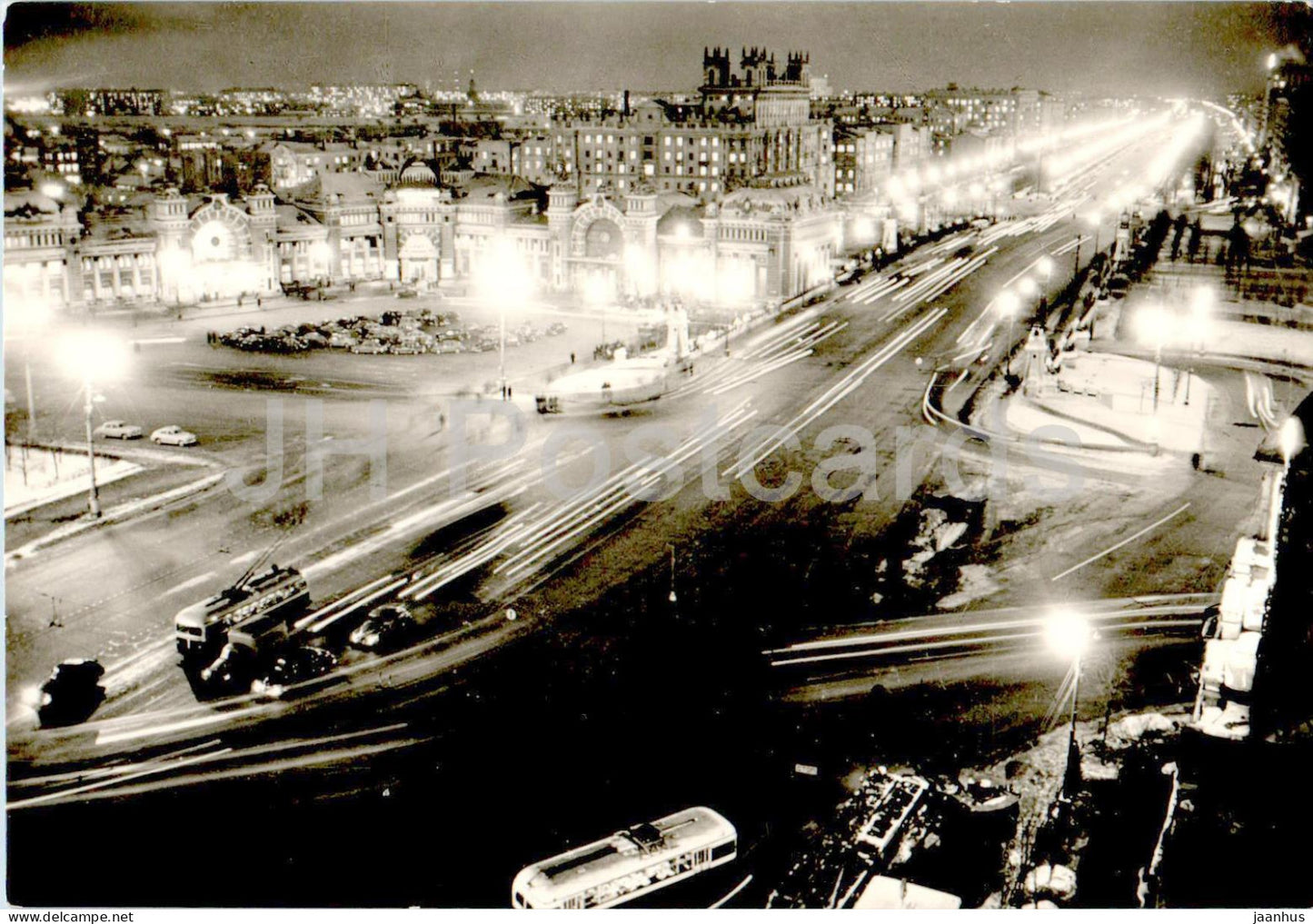 Moscow - Vecer na Namesti pred Beloruskym Nadrazim - Belorussky Railway Station - Russia USSR - unused - JH Postcards