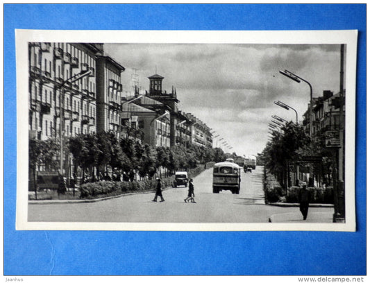 Lenin Avenue - bus - Velikiye Luki - 1966 - Russia USSR - unused - JH Postcards