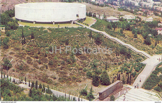 Yalta - Crimea - Memorial in honor of the heroes of the Civil and Great Patriotic War - 1976 - Ukraine USSR - unused - JH Postcards