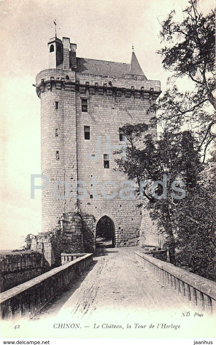 Chinon - Le Chateau - La Tour de l'Horloge - castle ruins - 42 - old postcard - France - unused - JH Postcards