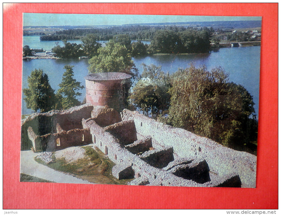 In the Inner Courtyard of the Castle - Trakai - 1974 - USSR Lithuania - unused - JH Postcards