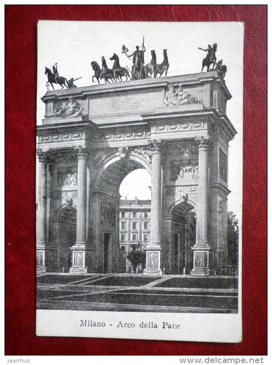 Milano - Arco della Pace - old postcard - Italy - unused - JH Postcards