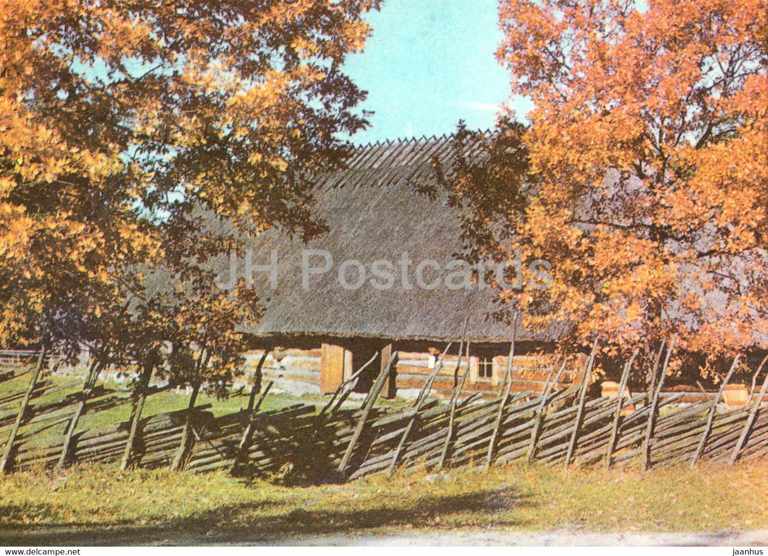 Estonian Open Air Museum - A West Estonian Cottage cum threshing barn - 1977 - Estonia USSR - unused - JH Postcards