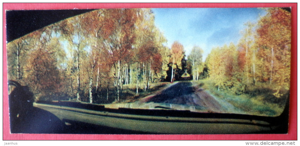 Autumn on the Spit - car - Neringa - mini format card - 1970 - USSR Lithuania - unused - JH Postcards