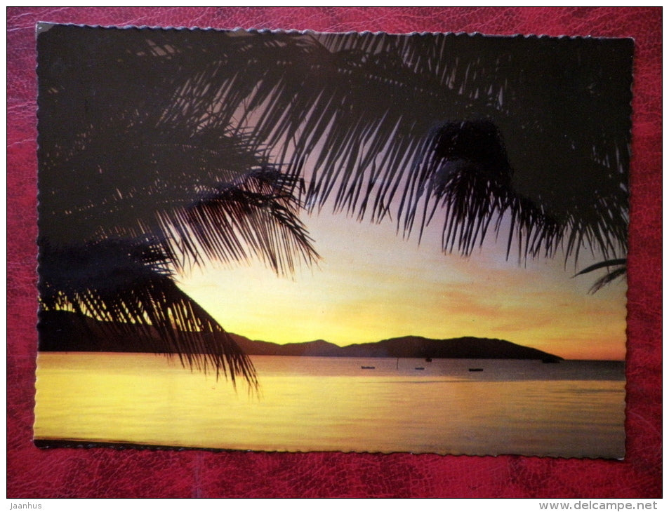 Tropical Sunset - Great Barrier Reef - North Queensland - Australia - unused - JH Postcards