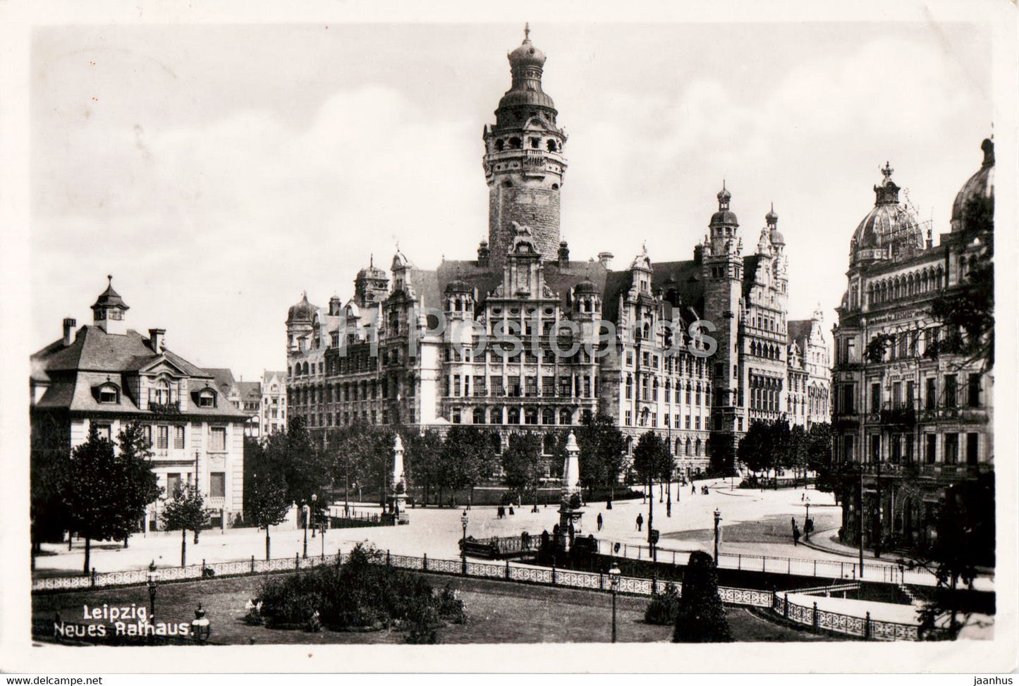 Leipzig - Neues Rathaus - old postcard - 1940 - Germany - used - JH Postcards