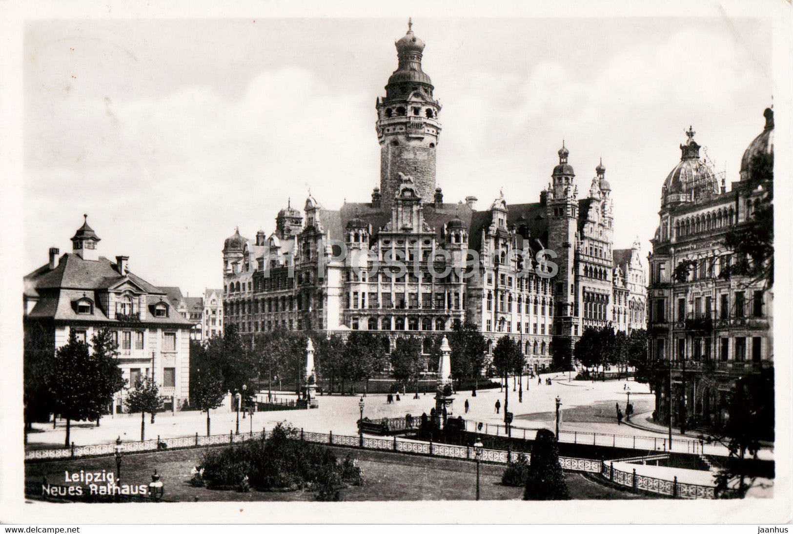 Leipzig - Neues Rathaus - old postcard - 1940 - Germany - used - JH Postcards