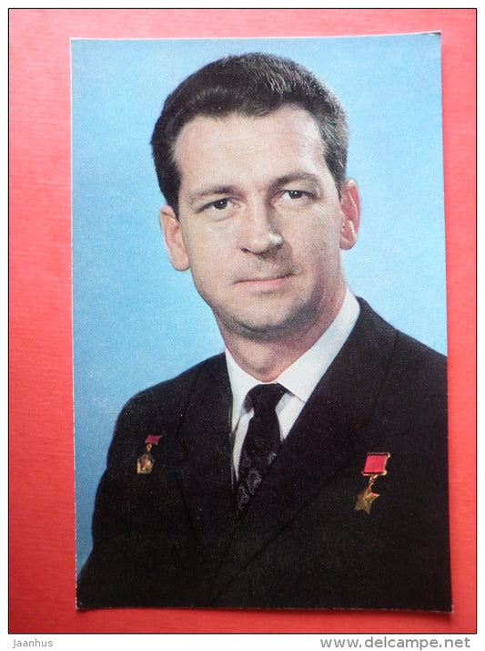 Vitali Sevastyanov , Soyuz 9, Soyuz 18 - Soviet Cosmonaut - space - 1973 - Russia USSR -unused - JH Postcards