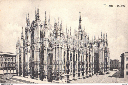 Milan - Milano - Duomo - cathedral - old postcard - 77 - Italy - unused - JH Postcards