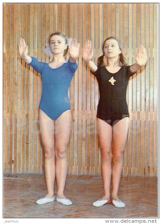 girls - 4 - gymnastics in the school - children - 1973 - Russia USSR - unused - JH Postcards