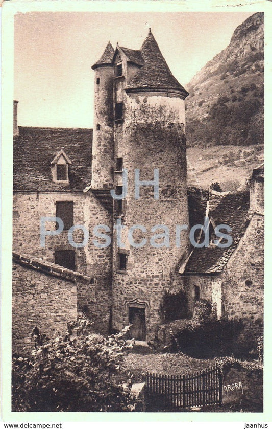 Autoire - Le Chateau - castle - 400 - old postcard - France - unused - JH Postcards