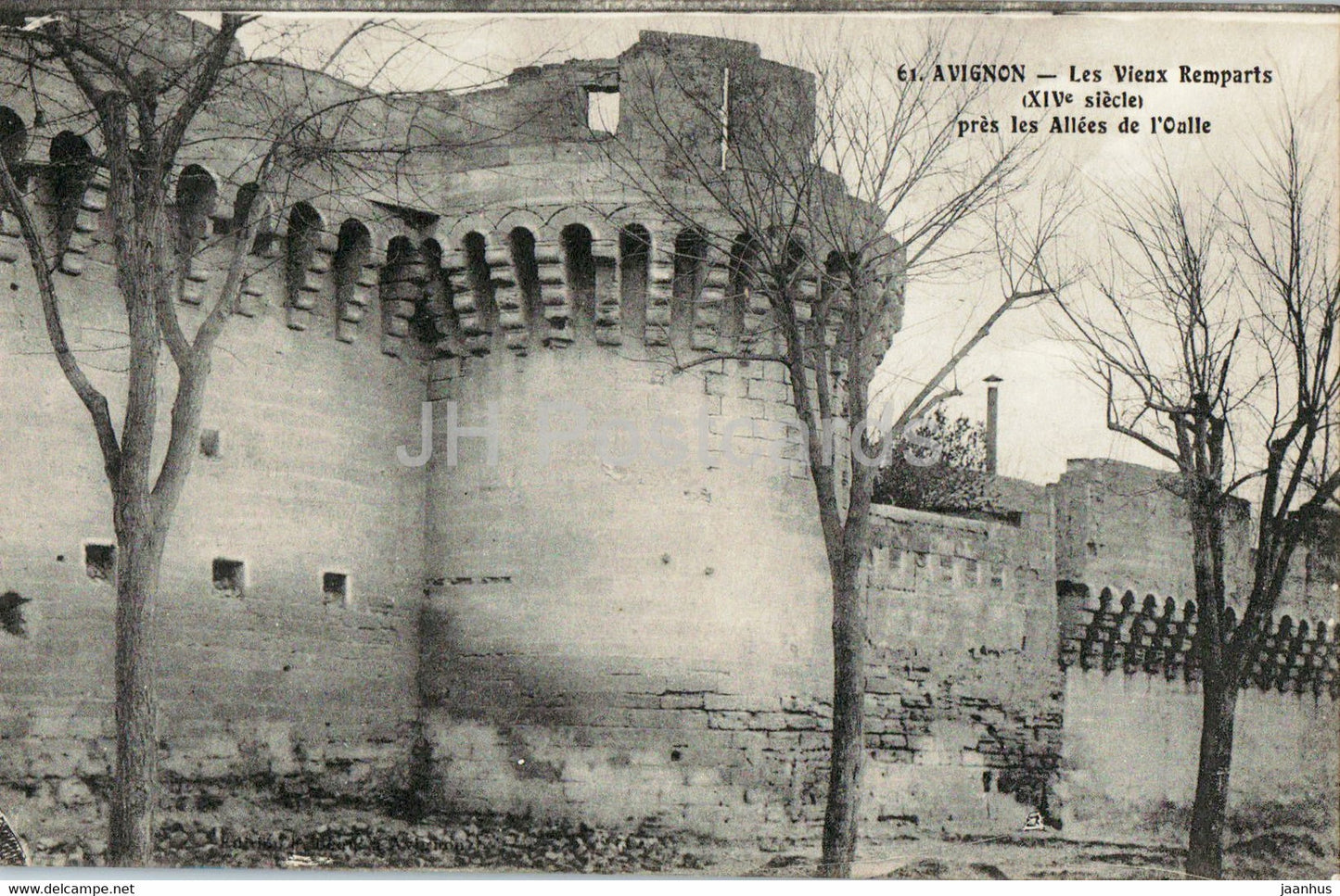 Avignon - Les Vieux Remparts - pres les Allees de l'Oulle - 61 - old postcard - France - unused - JH Postcards