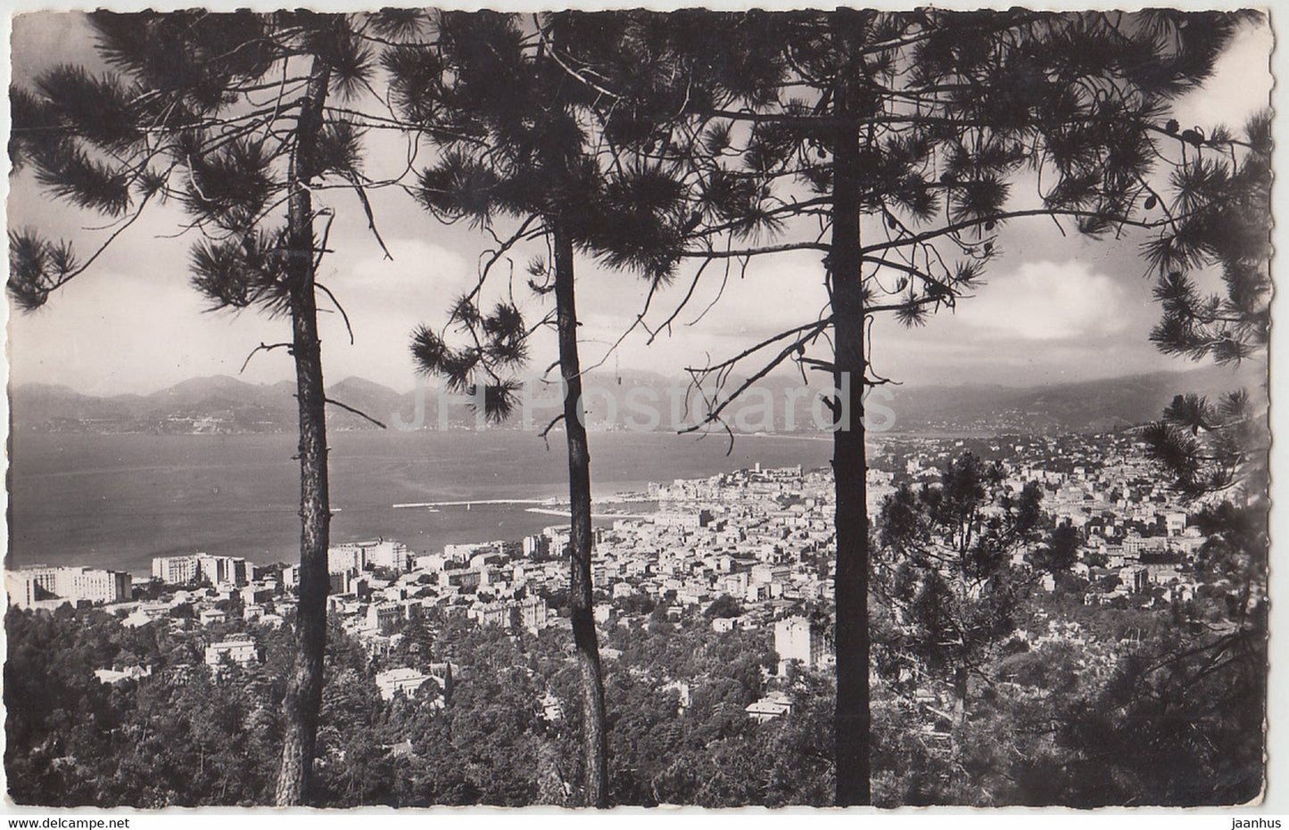 Cannes - Vue Generale - 5 - old postcard - France - used - JH Postcards
