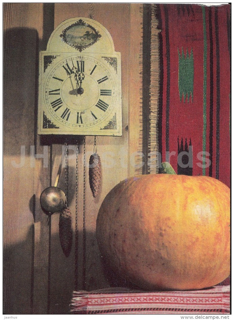 New Year Greeting card - pumpkin - clock - 1970 - Estonia USSR - unused - JH Postcards
