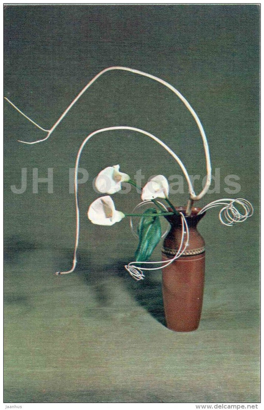 calla - flowers - vase - ikebana - composition - Winter Motives - 1976 - Russia USSR - unused - JH Postcards