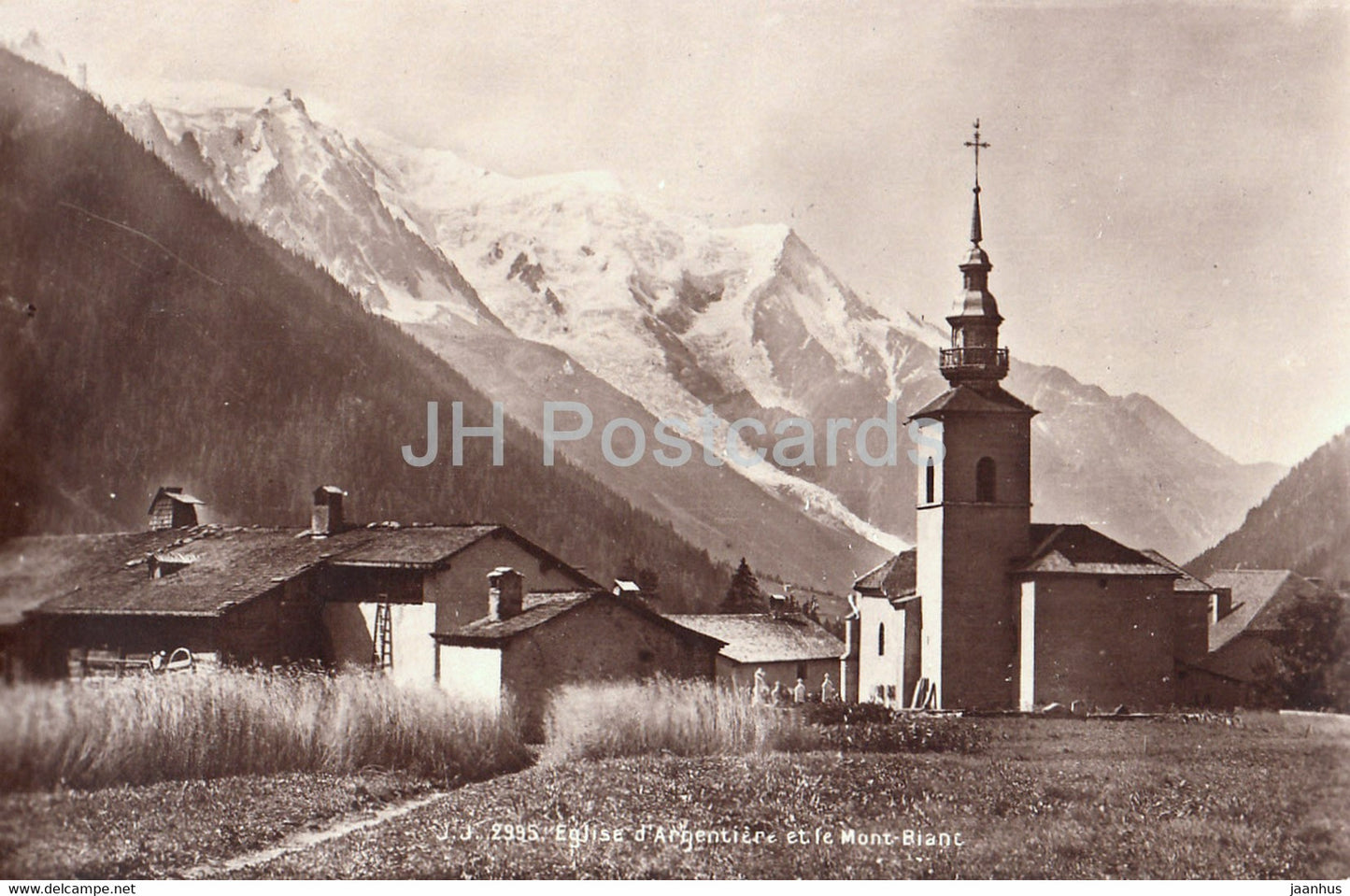 Eglise d'Argentiere et le Mont Blanc - 2995 - old postcard - France - used - JH Postcards