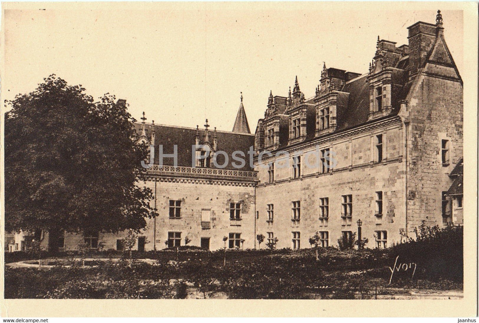Chateau d'Amboise - Aile Louis XII - 103 - castle - old postcard - France - unused - JH Postcards