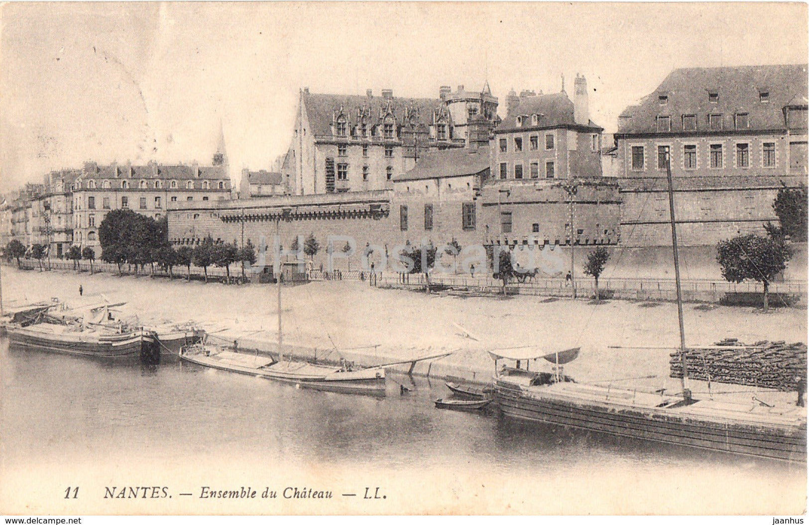 Nantes - Ensemble du Chateau - boat - castle - 11 - old postcard - 1908 - France - used