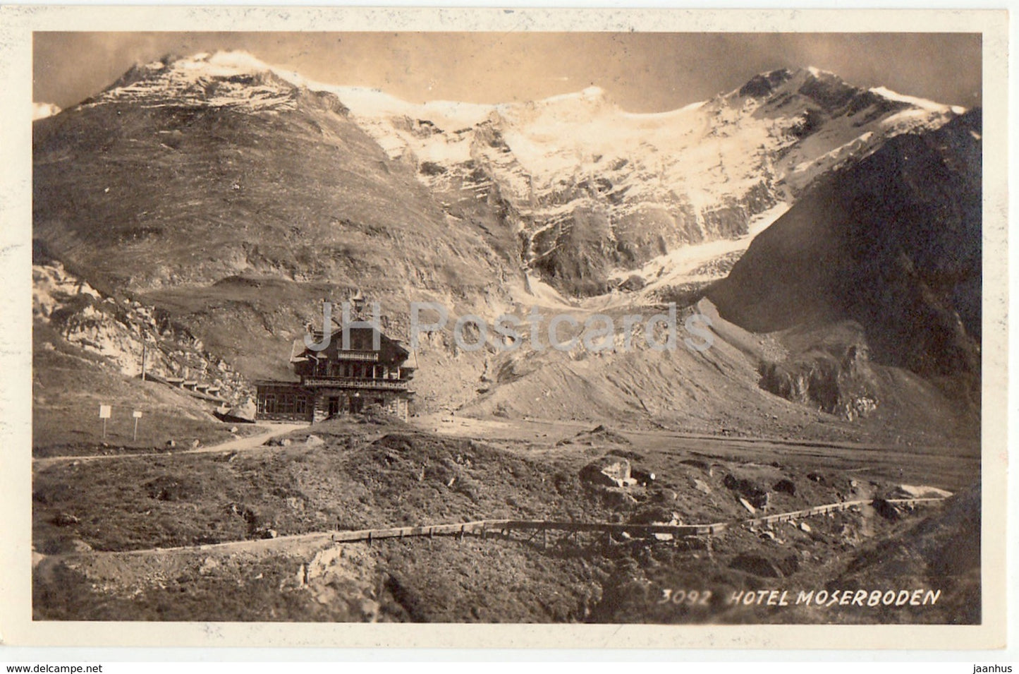Hotel Moserboden gegen das Wiesbachhorn - 3092 - old postcard - Austria - unused - JH Postcards