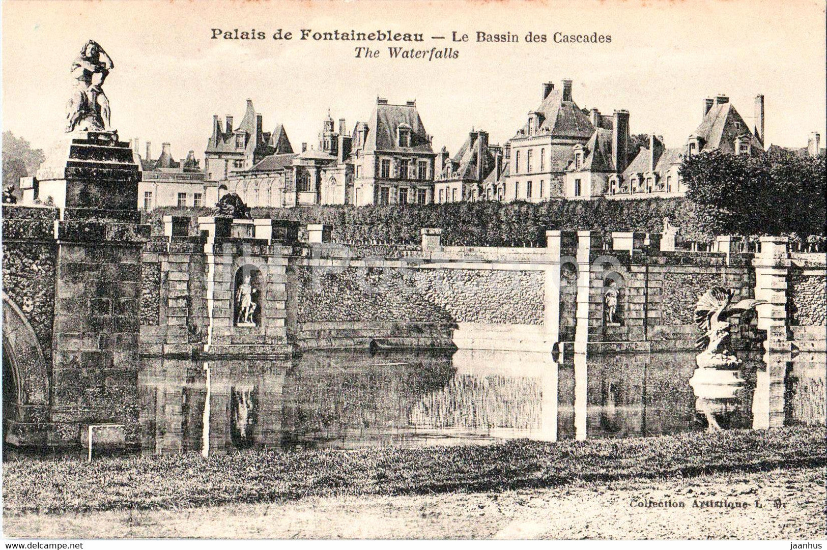 Palais de Fontainebleau - Le Bassin des Cascades - The Waterfalls - old postcard - France - unused - JH Postcards