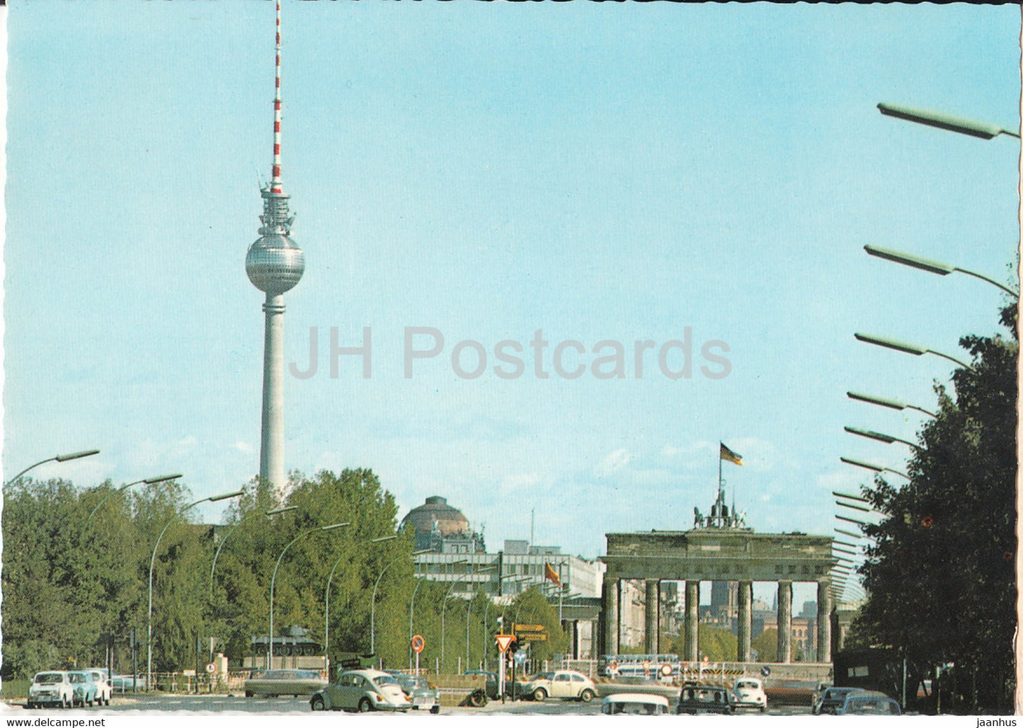 Berlin - Blick auf das Branderburger Tor - 10 - Germany - unused - JH Postcards