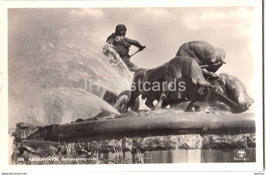 Copenhagen - Kobenhavn - Gefionspringvandet - Gefion Fountain - 366 - old postcard - Denmark - unused - JH Postcards