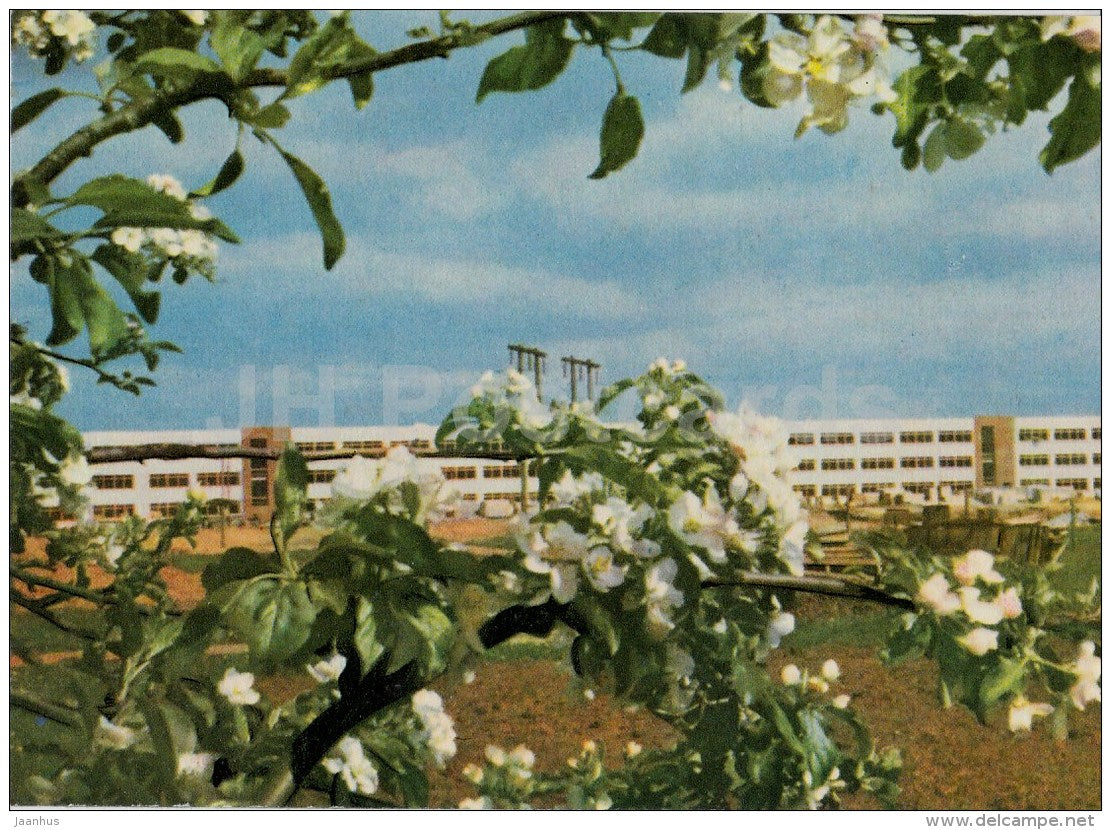 newly erected building of the Knitted-Goods Factory - Ogre - old postcard - Latvia USSR - unused - JH Postcards