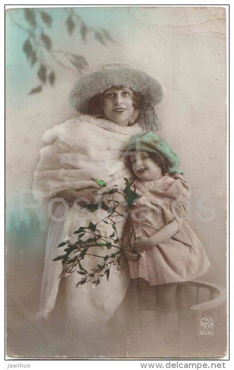 mother and child - Noyer 3572 - circulated in Estonia 1920s - JH Postcards