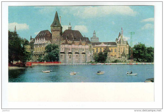 Vajdahunyad Castle - boats - Budapest - 1973 - Hungary - unused - JH Postcards