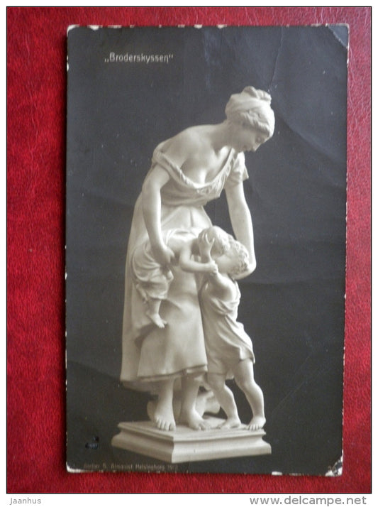 sculpture - Broderskyssen - Atelier S. Almguist Helsingborg  - brothers kiss - 1912 - Sweden - used - JH Postcards
