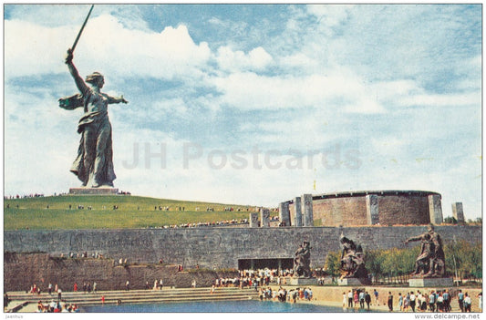 Heroes Square - 1 - memorial - battle of Stalingrad - Mamayev Kurgan - Volgograd - 1968 - Russia USSR - unused - JH Postcards