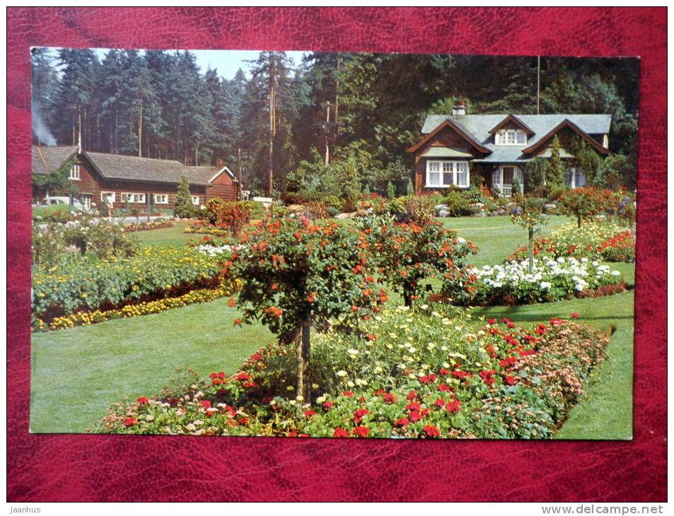 Shakespeare Gardens in Stanley Park - Vancouver - British Columbia - Canada - used - JH Postcards