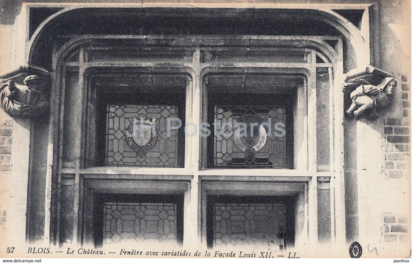 Blois - Le Chateau - Fenetre avec cariatides de la Facade Louis XII - castle - 57 - old postcard - France - unused