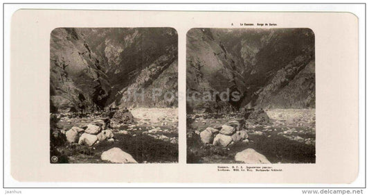 Route militaire Grousine - gorge de Darian - Caucasus - Georgia - stereo photo - stereoscopique - old photo - JH Postcards