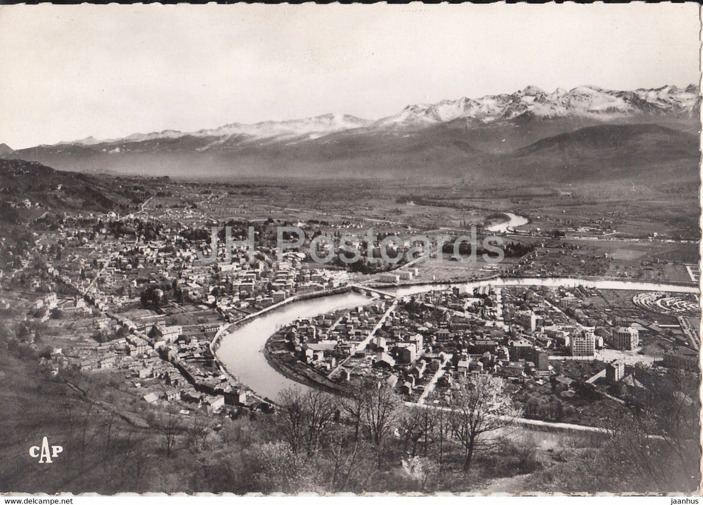 Grenoble - Vue Generale sur la Tronche - L'Ile Verte et les Alpes - France - unused - JH Postcards